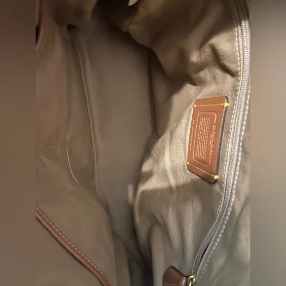 Coach Cream and Tan Hobo shoulder Bag - Picture 9 of 12